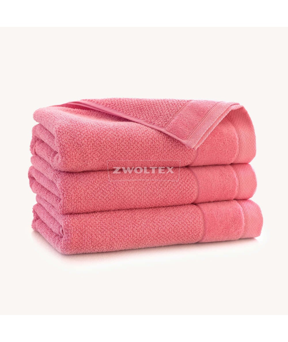 Ręcznik Zwoltex Smooth bawełna 30x50 ciemnoróżowy