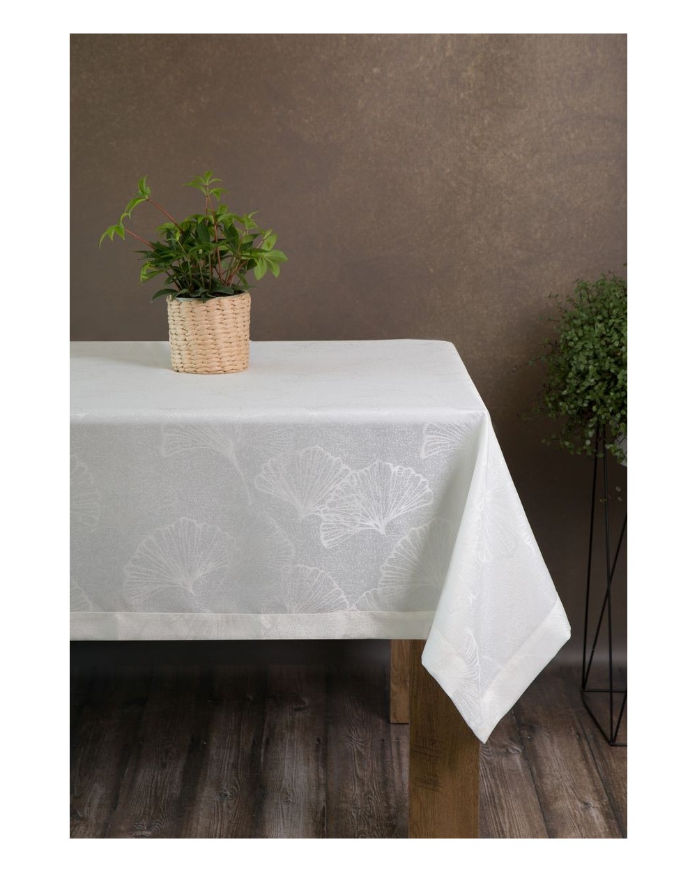 Obrus plamoodporny 145x400 Doris naturalny Eurofirany