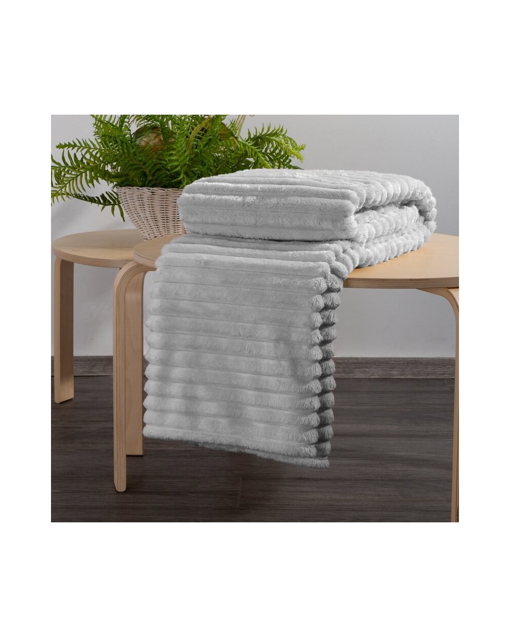 Koc pluszowy 150x200 Soft srebrny Eurofirany