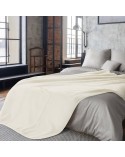 Koc akrylowy Pierre Cardin 160x220 Clara 1 kremowy Eurofirany