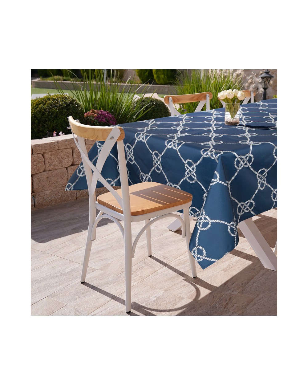 Obrus ogrodowy wodoodporny 140x220 Garden 15G granatowy/biały Eurofirany
