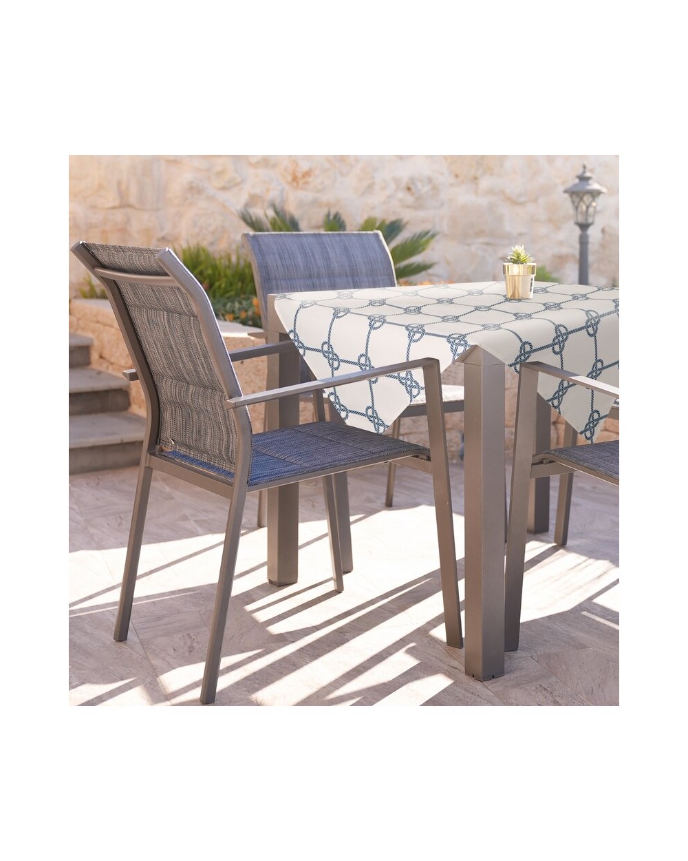 Obrus ogrodowy wodoodporny 85x85 Garden 17D biały/granatowy Eurofirany