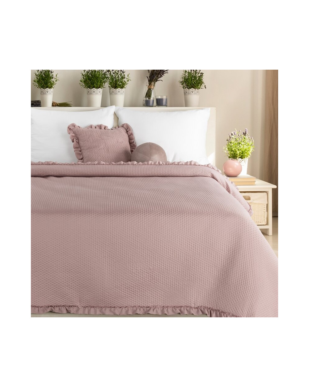 Narzuta mikrofibra 220x240 Falbanka pudrowa Eurofirany