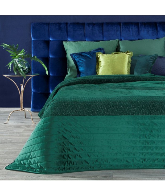 Narzuta velvet Frida 220x240 ciemnozielona Eurofirany Narzuta velvet Frida 220x240 ciemnozielona