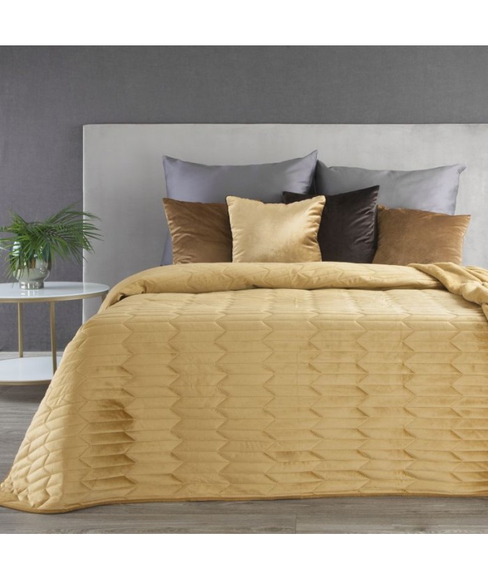 Narzuta velvet Sofia 1 170x210 miodowa Eurofirany Narzuta velvet Sofia 1 170x210 miodowa