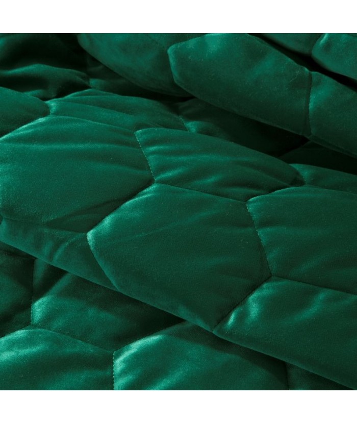 Narzuta velvet Greg 220x240 ciemnozielona Eurofirany Narzuta velvet Greg 220x240 ciemnozielona