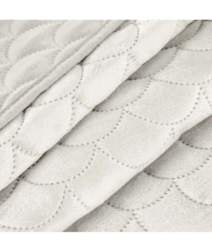 Narzuta velvet Ariel 220x240 kremowa Eurofirany Narzuta velvet Ariel 220x240 kremowa
