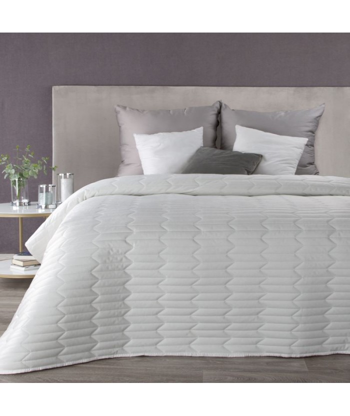 Narzuta velvet Sofia 1 170x210 biała Eurofirany Narzuta velvet Sofia 1 170x210 biała